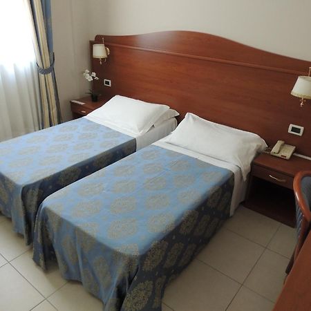 Hotel Rigolfo Moncalieri Dış mekan fotoğraf