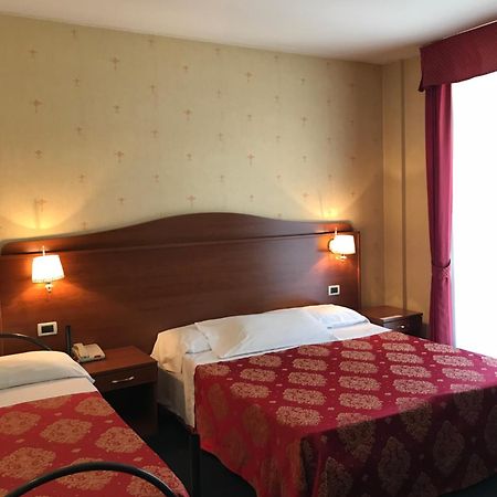 Hotel Rigolfo Moncalieri Dış mekan fotoğraf