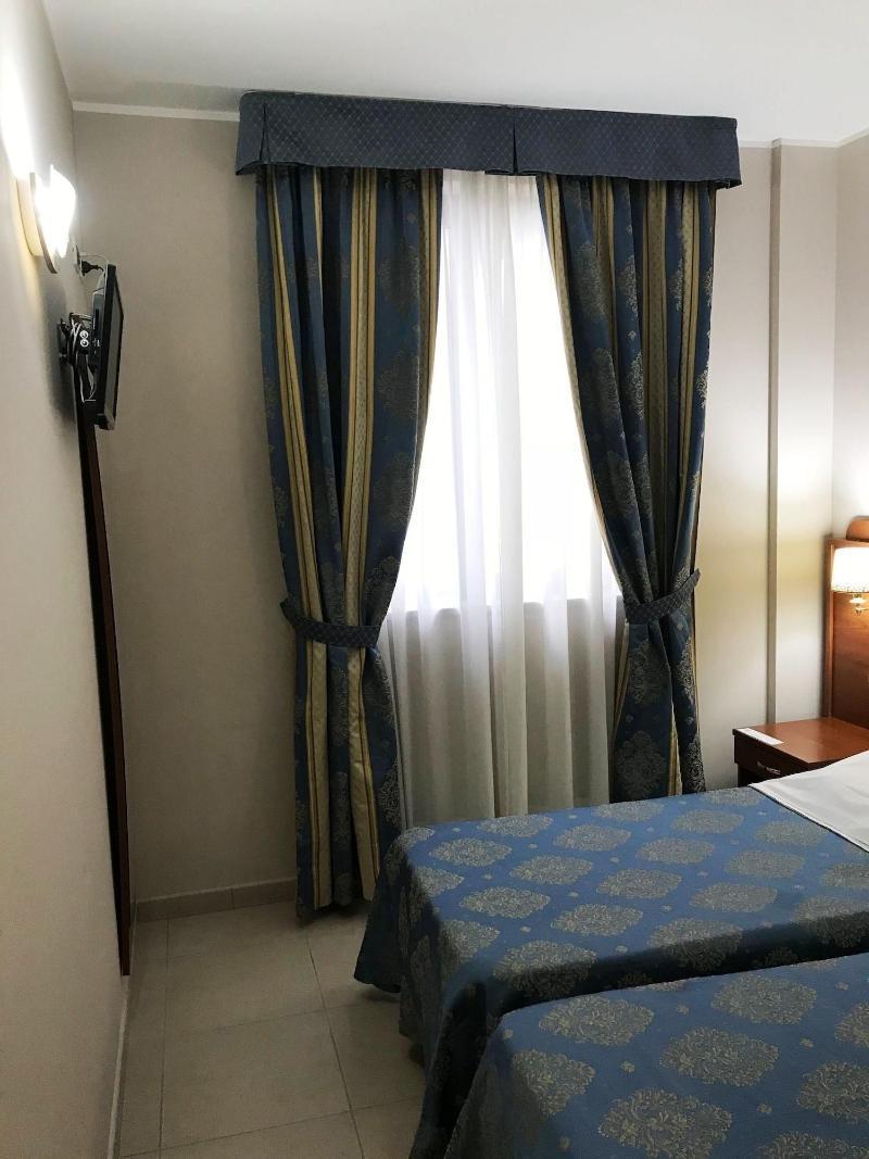 Hotel Rigolfo Moncalieri Dış mekan fotoğraf
