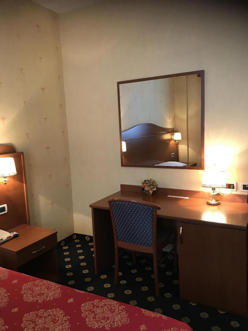 Hotel Rigolfo Moncalieri Dış mekan fotoğraf