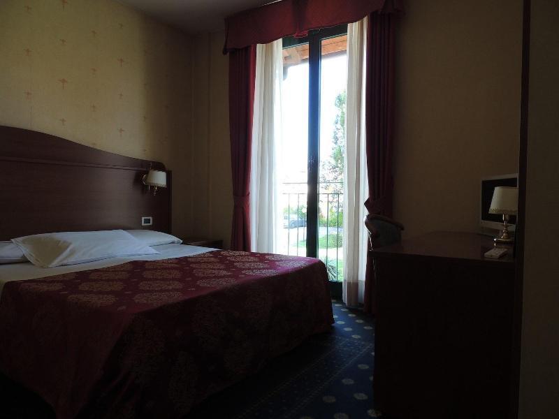 Hotel Rigolfo Moncalieri Dış mekan fotoğraf