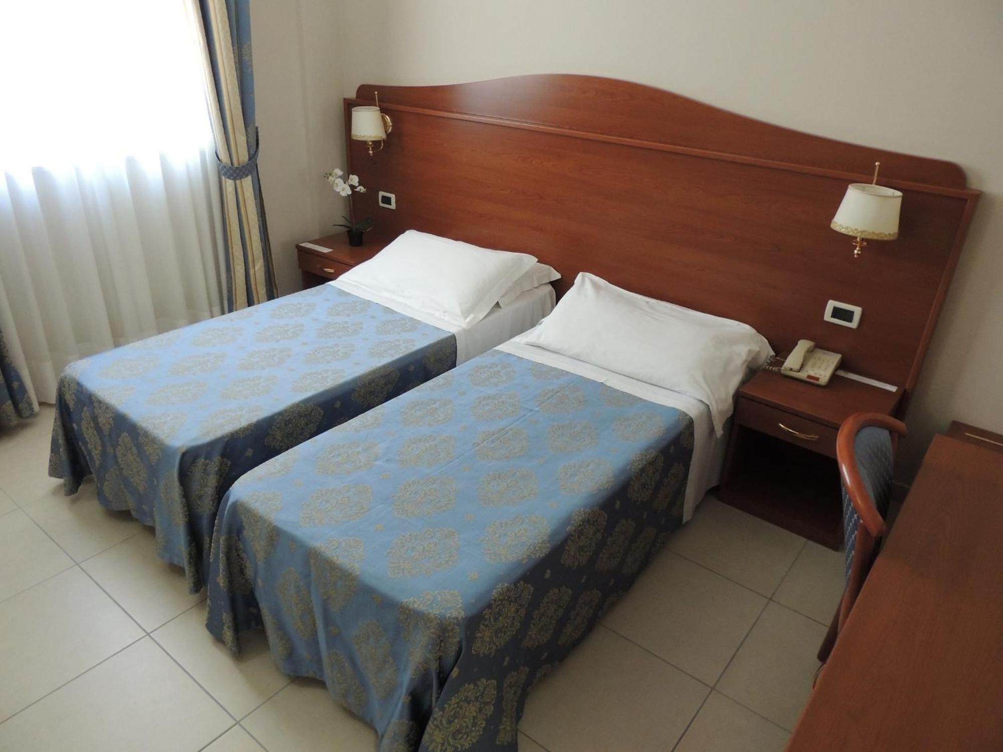 Hotel Rigolfo Moncalieri Dış mekan fotoğraf