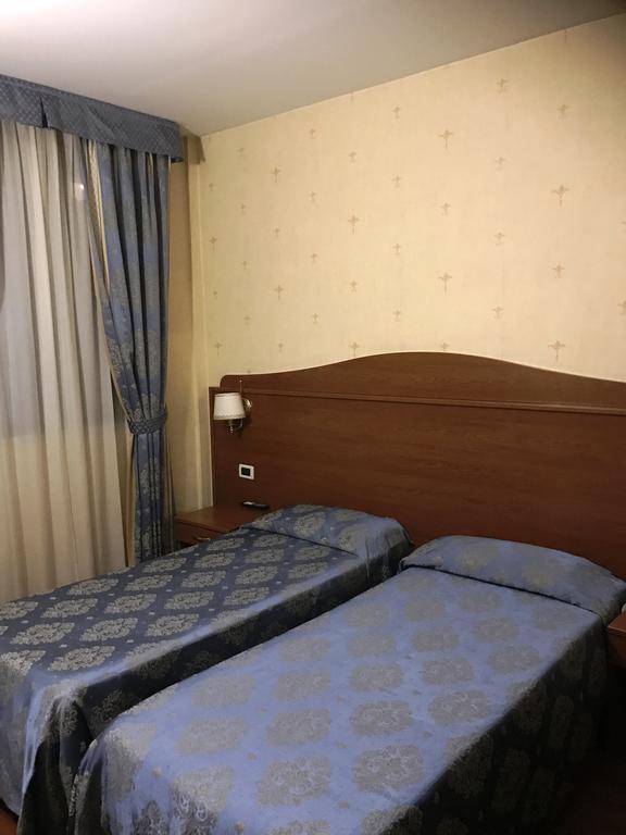 Hotel Rigolfo Moncalieri Dış mekan fotoğraf